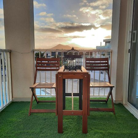 Homeforguest Sunset Senator With Pool And Terrace In กอสตา เตกีสเซ ภายนอก รูปภาพ