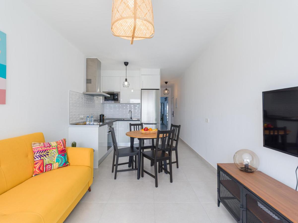 Homeforguest Sunset Senator With Pool And Terrace In กอสตา เตกีสเซ ภายนอก รูปภาพ