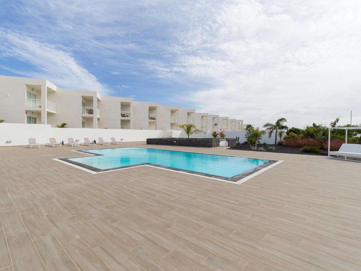 Homeforguest Sunset Senator With Pool And Terrace In กอสตา เตกีสเซ ภายนอก รูปภาพ