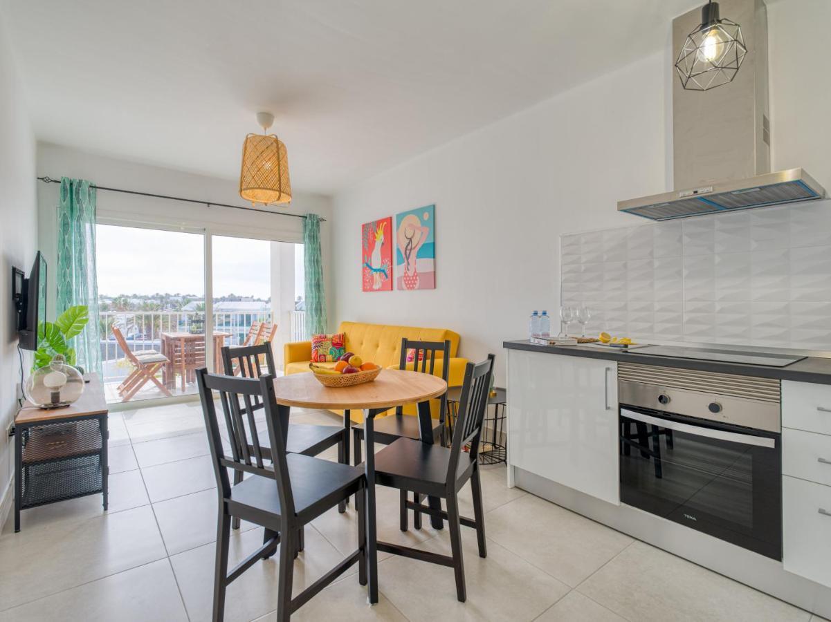 Homeforguest Sunset Senator With Pool And Terrace In กอสตา เตกีสเซ ภายนอก รูปภาพ