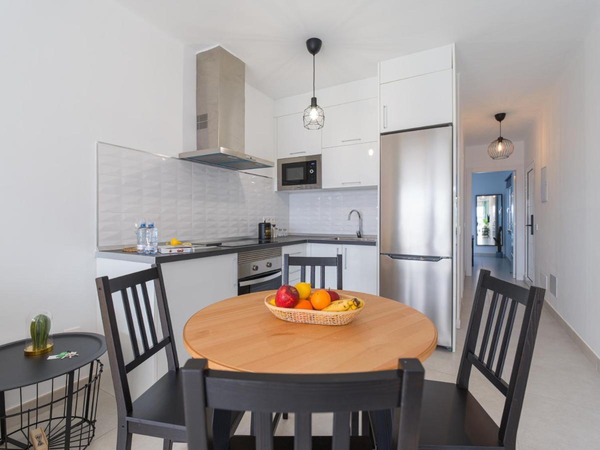 Homeforguest Sunset Senator With Pool And Terrace In กอสตา เตกีสเซ ภายนอก รูปภาพ